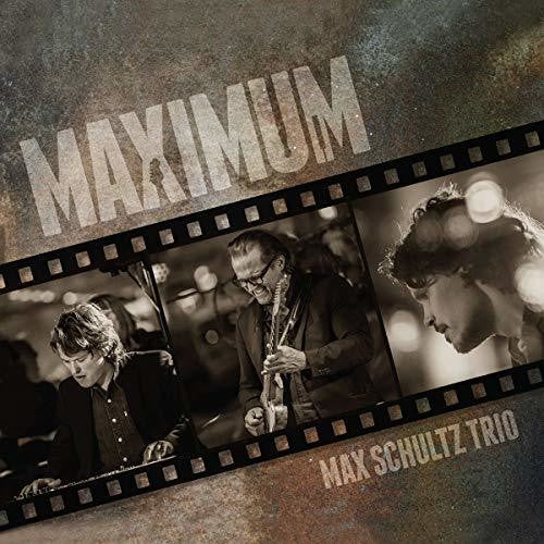 Various Artists: Maximum - COMPACT DISCS