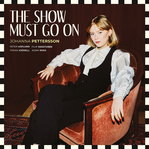 Various Artists: Show Must Go on - COMPACT DISCS